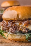 French Onion Smash Burgers with Caramelized Onion Jam and Gruyère 🇫🇷🧅🍔